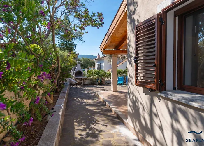 Teodorina - By Searly